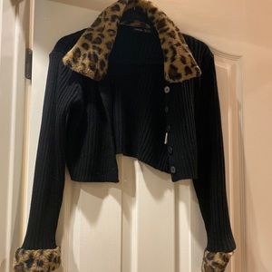 Shein Womens button up size small